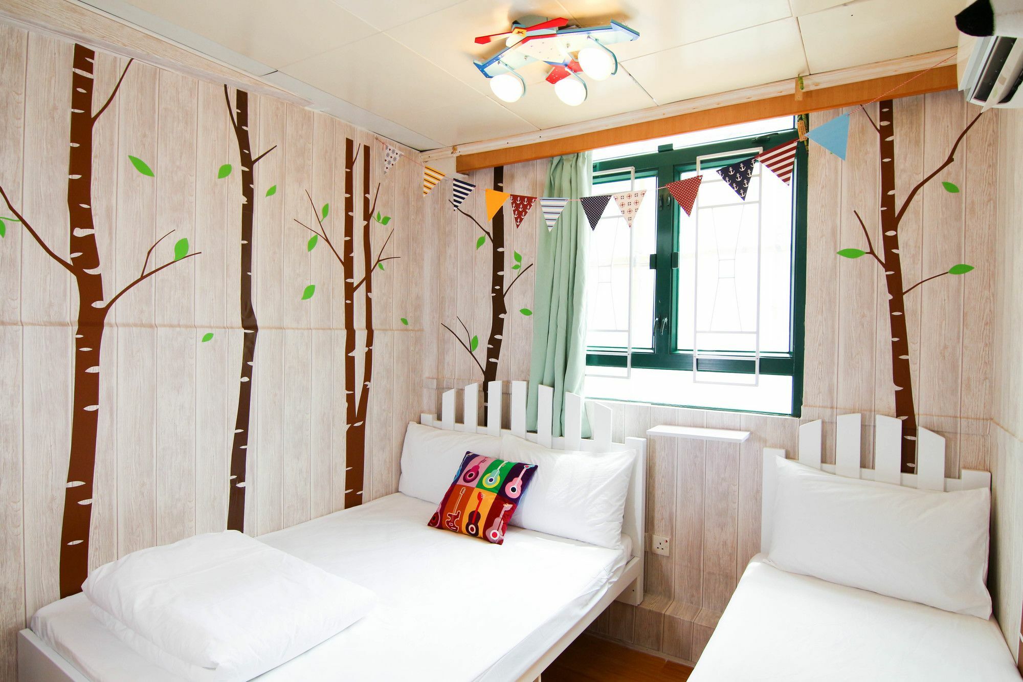 Cozy Inn Jordan Station Hong Kong Exterior photo